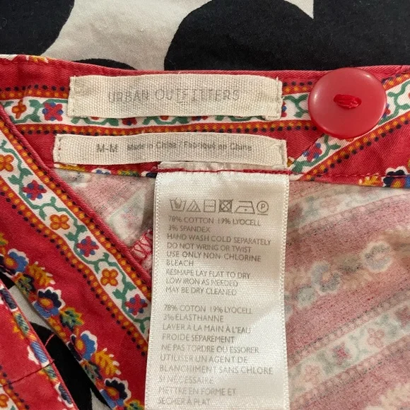 Urban Outfitters UO Brooke Apron Crossback Crop Top, Size Medium - Picture 6 of 9